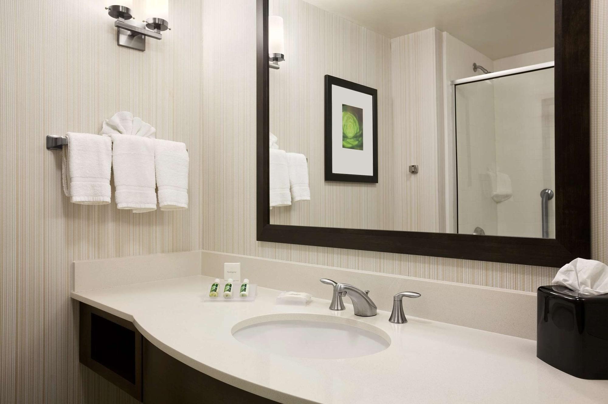 Bushnell Basin Hilton Garden Inn Rochester/Pittsford מראה חיצוני תמונה